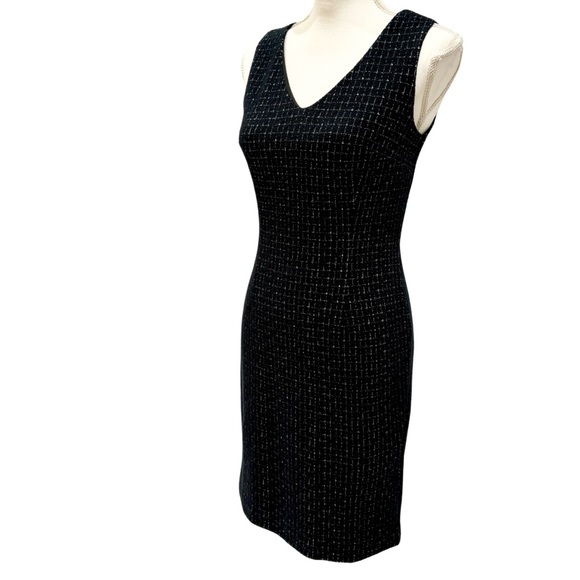 Ann Taylor Stretch Tweed Sleeveless Dress- Black & White | V-Neck (0P) LIKE NEW! - Picture 10 of 14